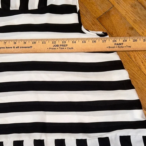 Monteau Black and White Striped Sleeveless Blouse Size S‎ - Picture 6 of 7